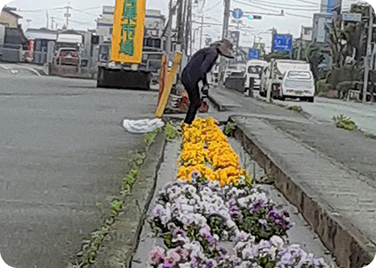 咲く花に、願いを込めて